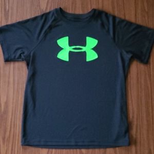 ❣️ 3/$25 Under Armour Kids Top